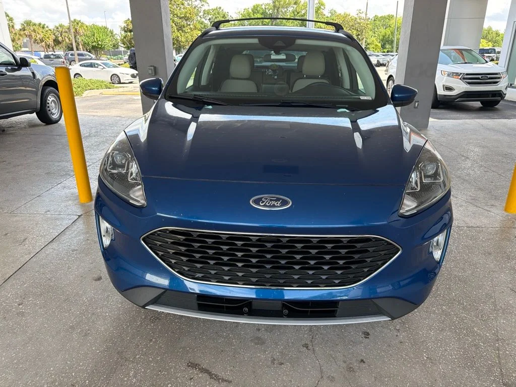 Used 2022 Blue Ford SEL image 1