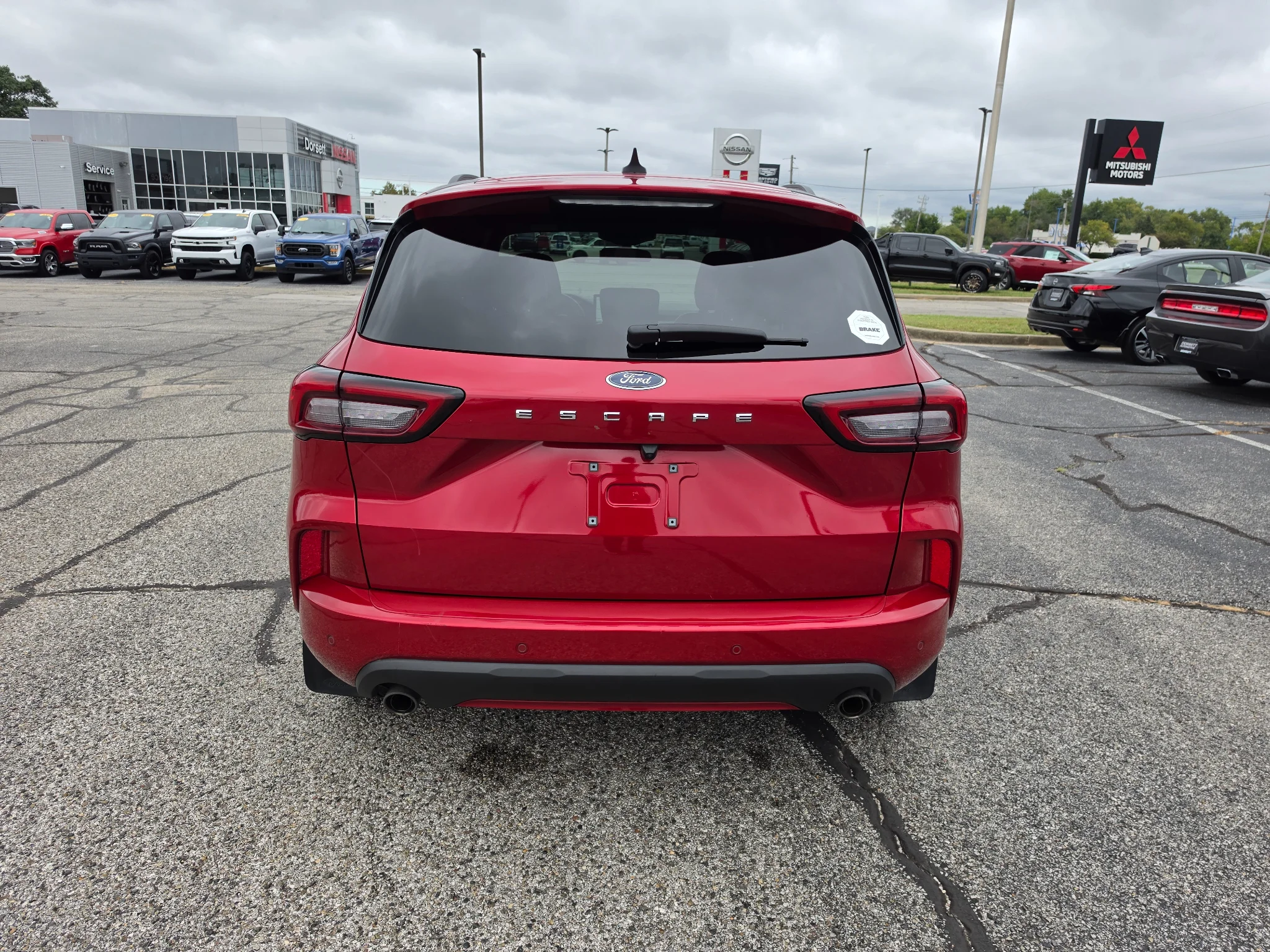 Used 2023 Rapid Red Metallic Tinted Clearcoat Ford ST-Line image 7