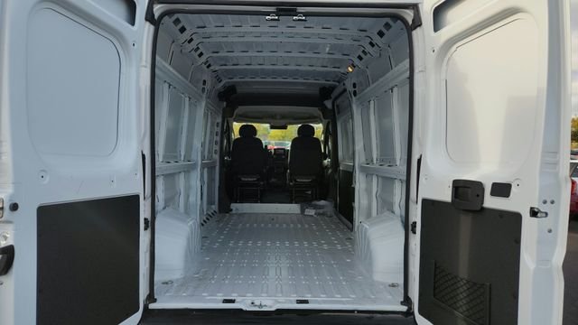 Used 2025 White Ram High Roof image 18