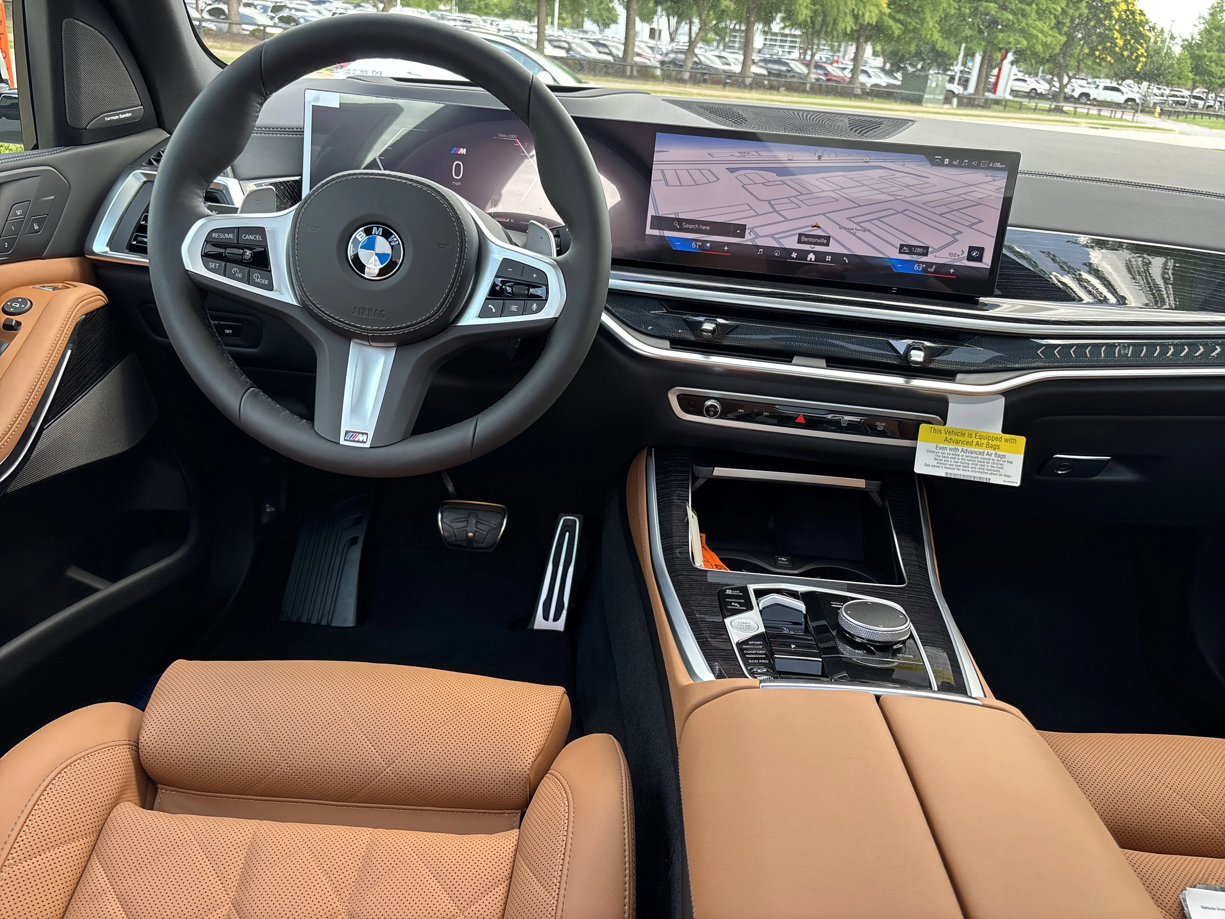 New 2026 MINERAL WHITE BMW xDrive40i image 18