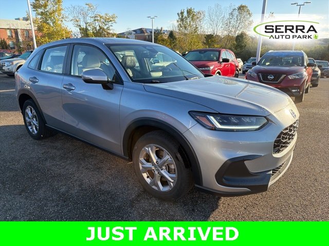 2023 Honda HR-V LX photo 2