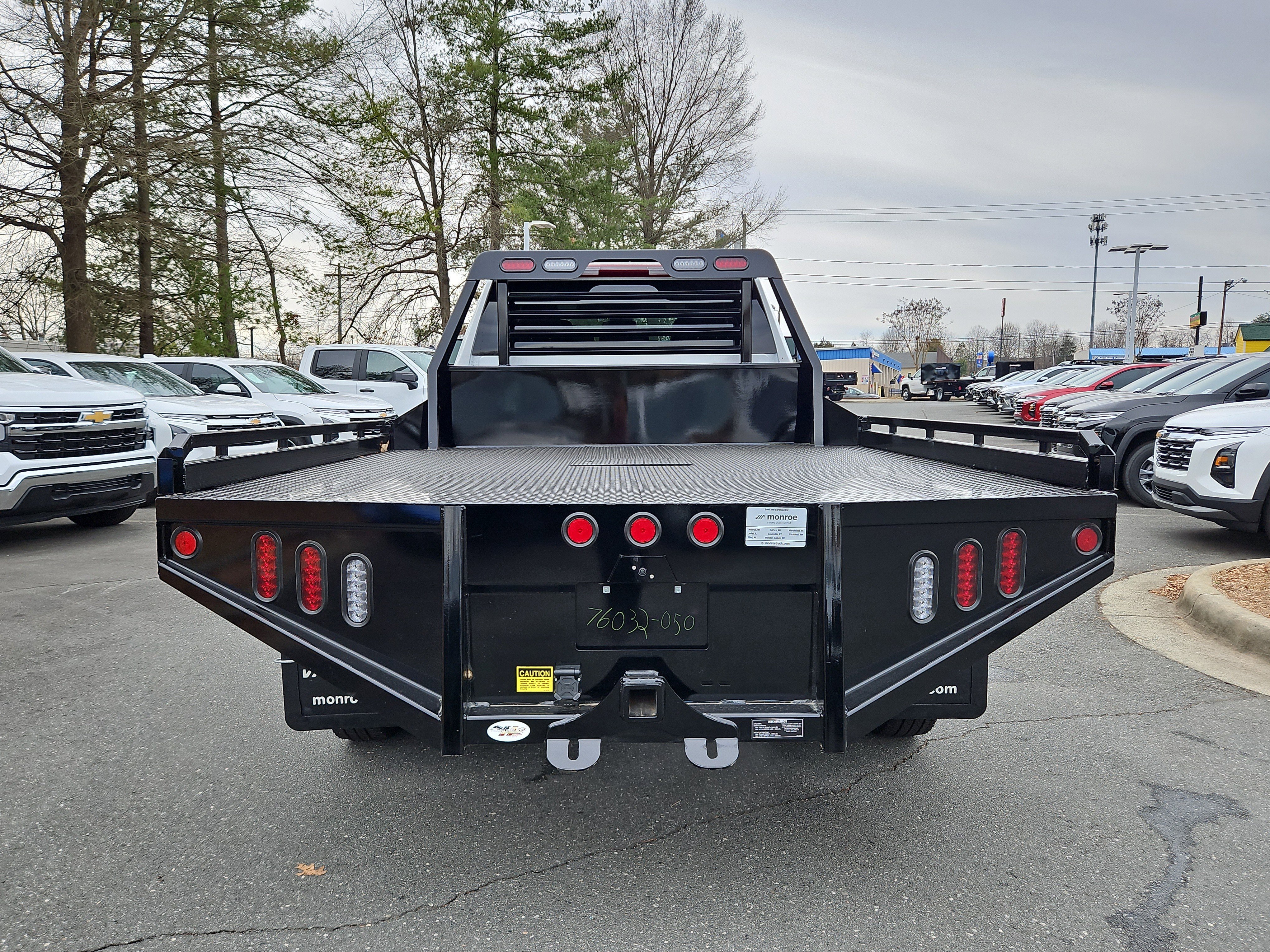 New 2025 Summit White Chevrolet Work Truck image 4