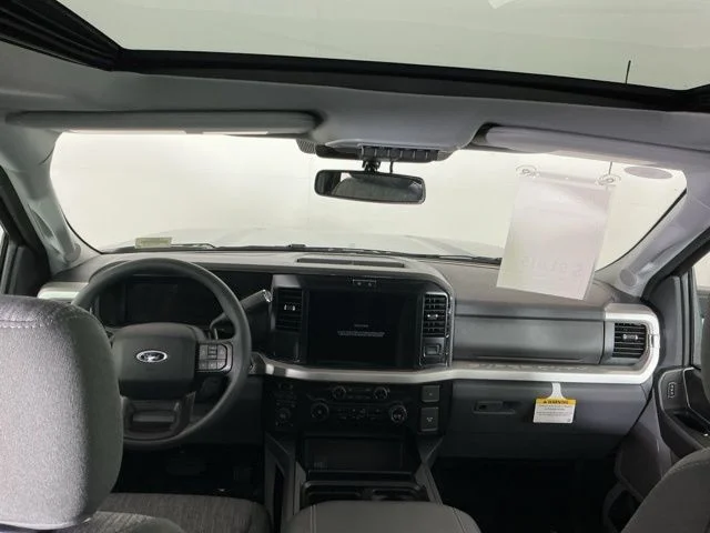 New 2026 Agate Black Ford XLT image 28