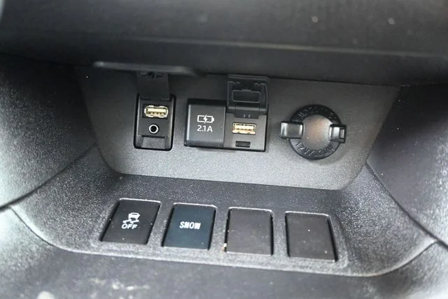 Used 2019 Blue Toyota XLE image 24