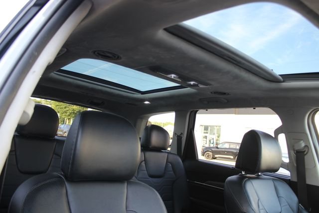 Used 2022 Gray Kia SX image 39