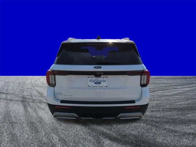 New 2026 Star White Metallic Tri-Coat Ford Platinum™ image 5