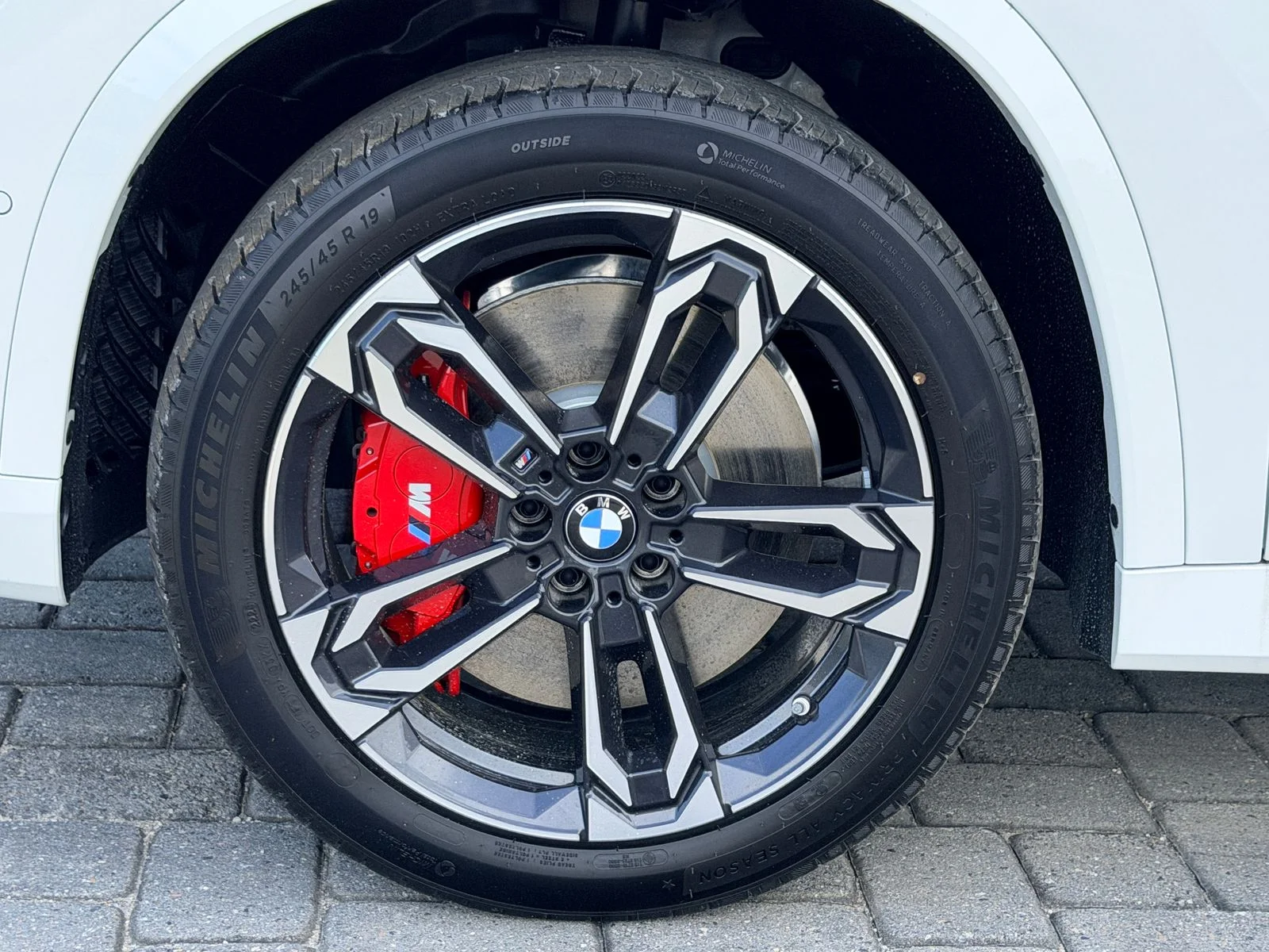New 2026 Alpine White BMW xDrive28i image 13