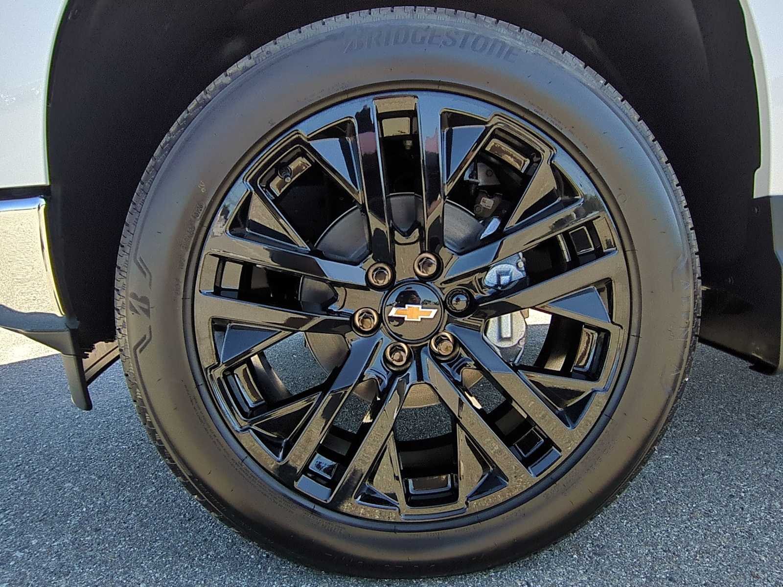 2026 Chevrolet Silverado 1500 LTZ - Photo 29