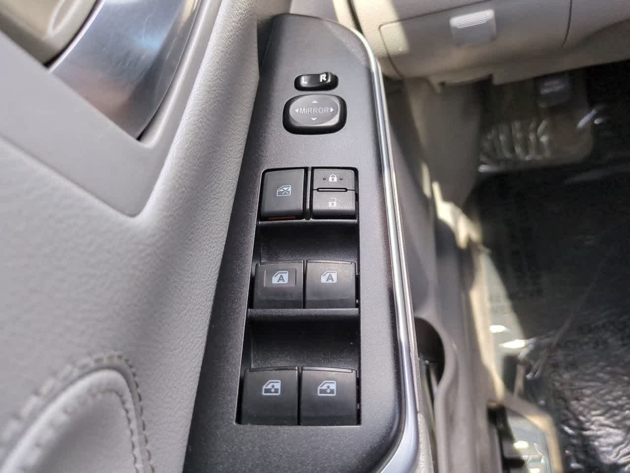 Used 2015 Predawn Gray Mica Toyota XLE image 23