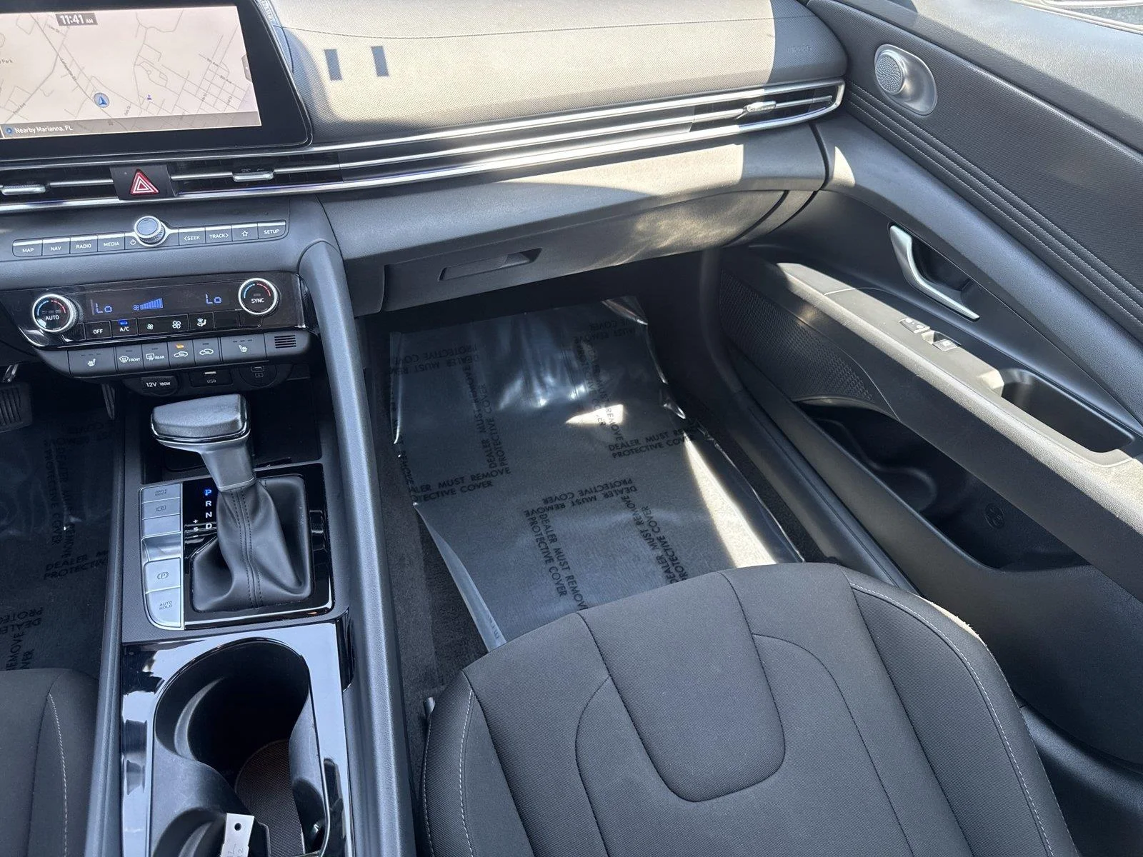 Used 2025 Serenity White Hyundai SEL Convenience image 16