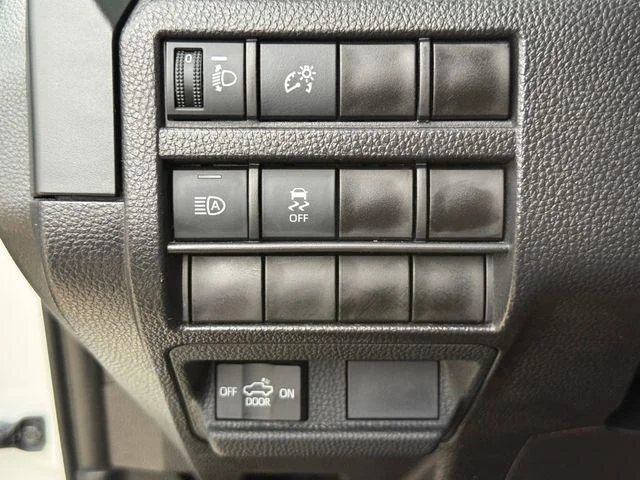 Certified Used 2025 ICE CAP Toyota SR image 21