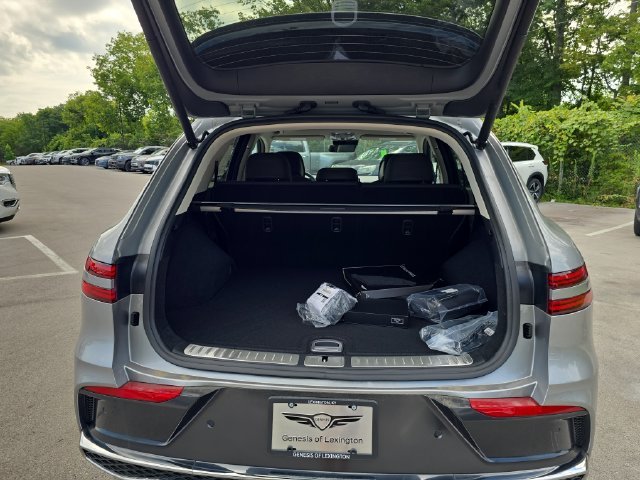 New 2026 Silver Genesis 2.5T Select image 9