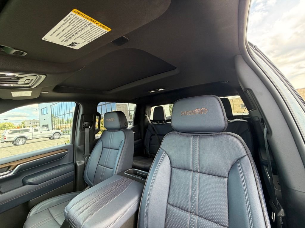 Used 2025 Gray Chevrolet High Country image 9