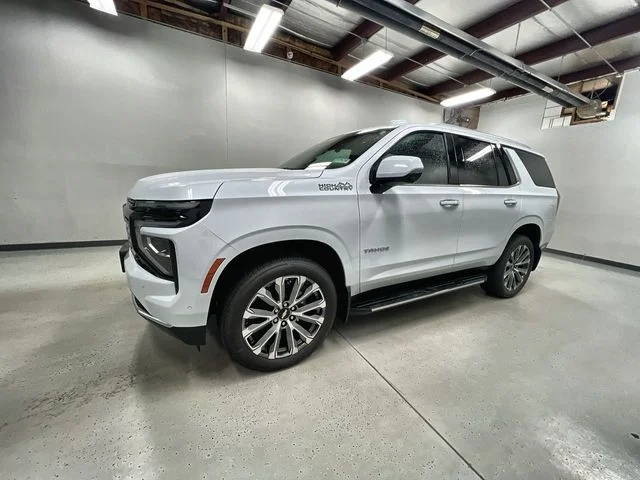 Certified Used 2026 White Chevrolet High Country image 5