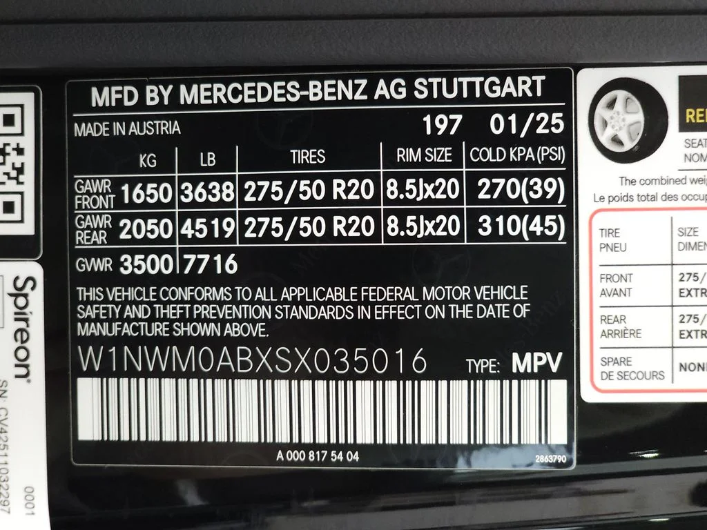Certified Used 2025 Black Mercedes-Benz G 580 image 37