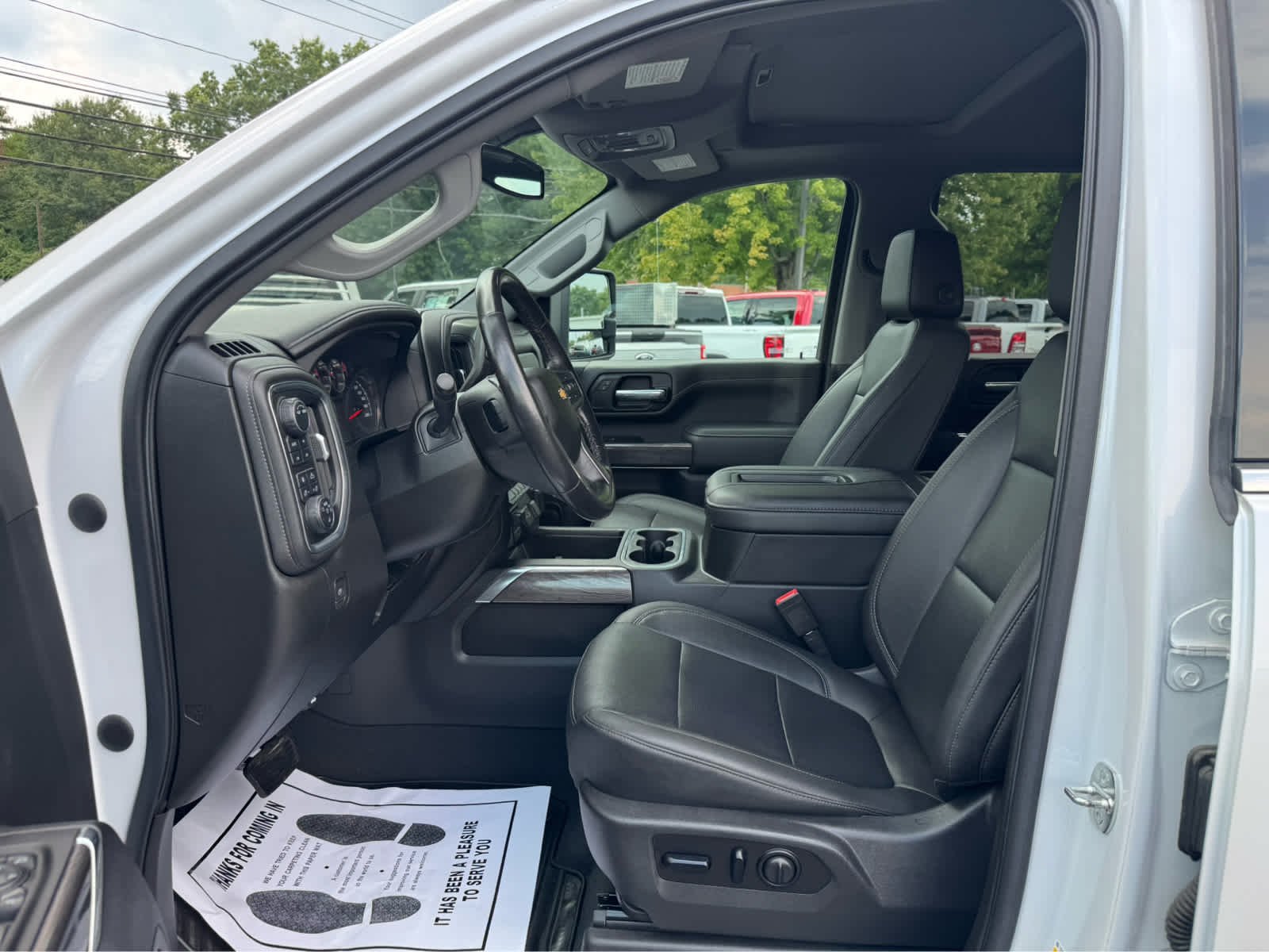 Used 2021 Summit White Chevrolet LTZ image 10