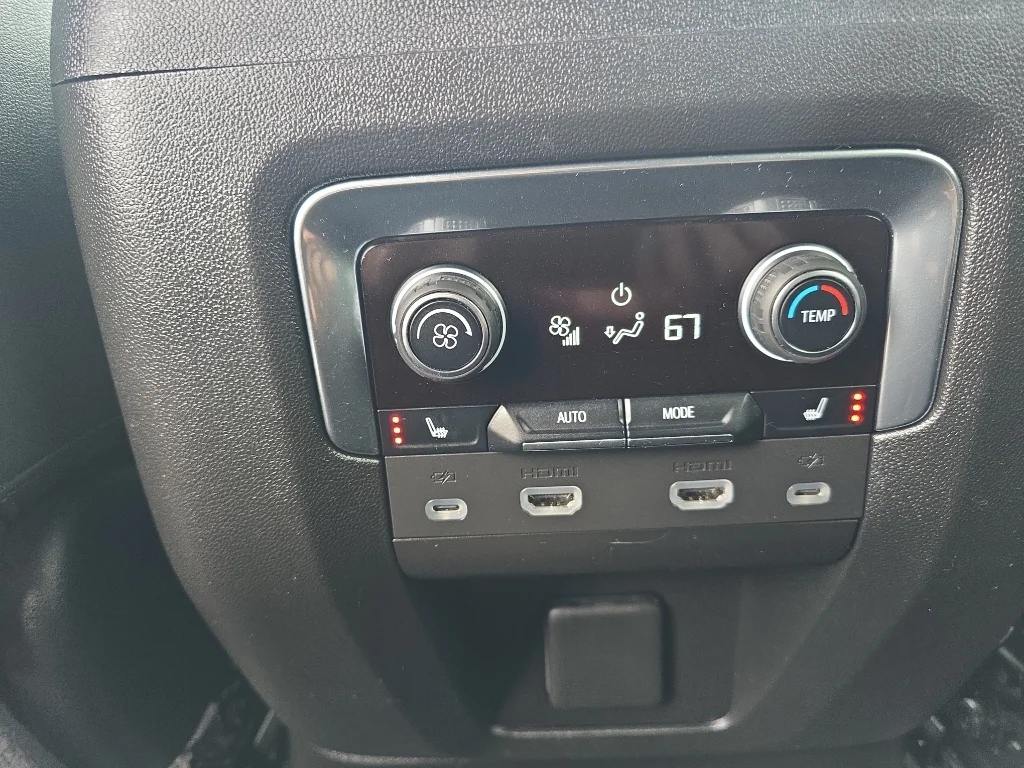 Used 2024 Black Chevrolet High Country image 28