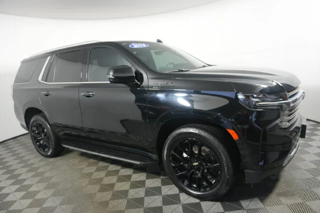 Used 2023 Chevrolet Tahoe High Country with VIN 1GNSKTKL4PR162450 for sale in Kansas City