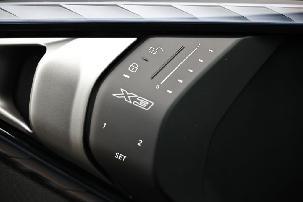 New 2026 Skyscraper Grey Metallic BMW 30 xDrive image 15