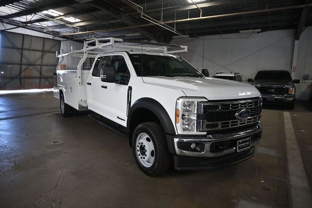 2026 Ford Chassis Cab XL