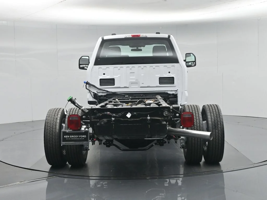 New 2026 White Ford XL image 17