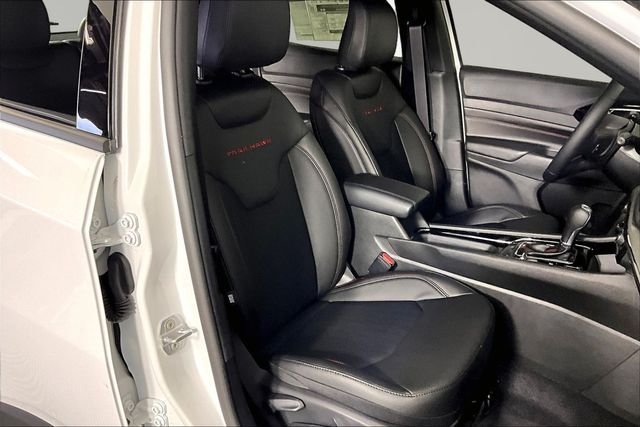 New 2026 Bright White Clear-Coat Exterior Paint Jeep Trailhawk image 11