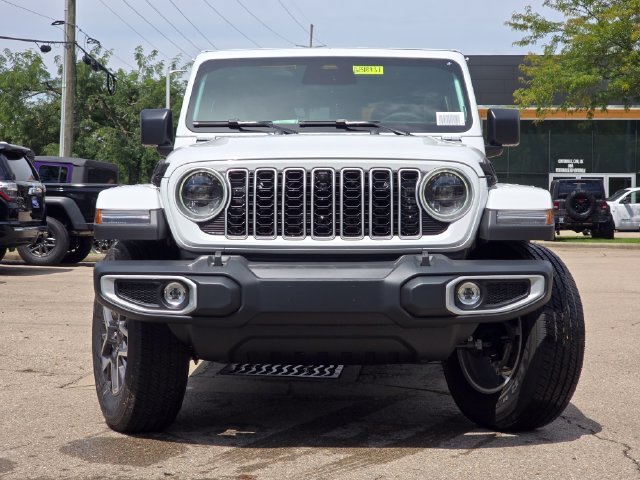 New 2026 Bright White Clear-Coat Exterior Paint Jeep Sahara image 3
