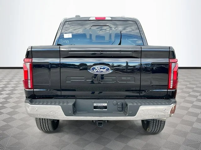 New 2025 Black Metallic Ford Lariat image 5