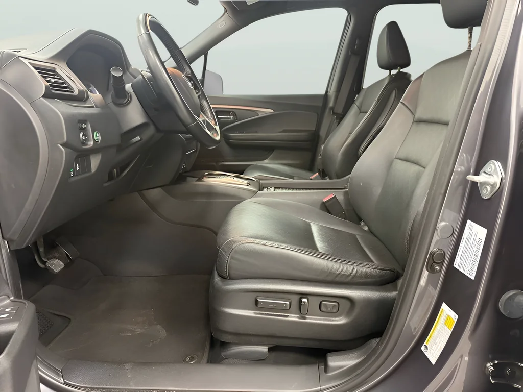 2021 Honda Passport EX-L - Photo 12