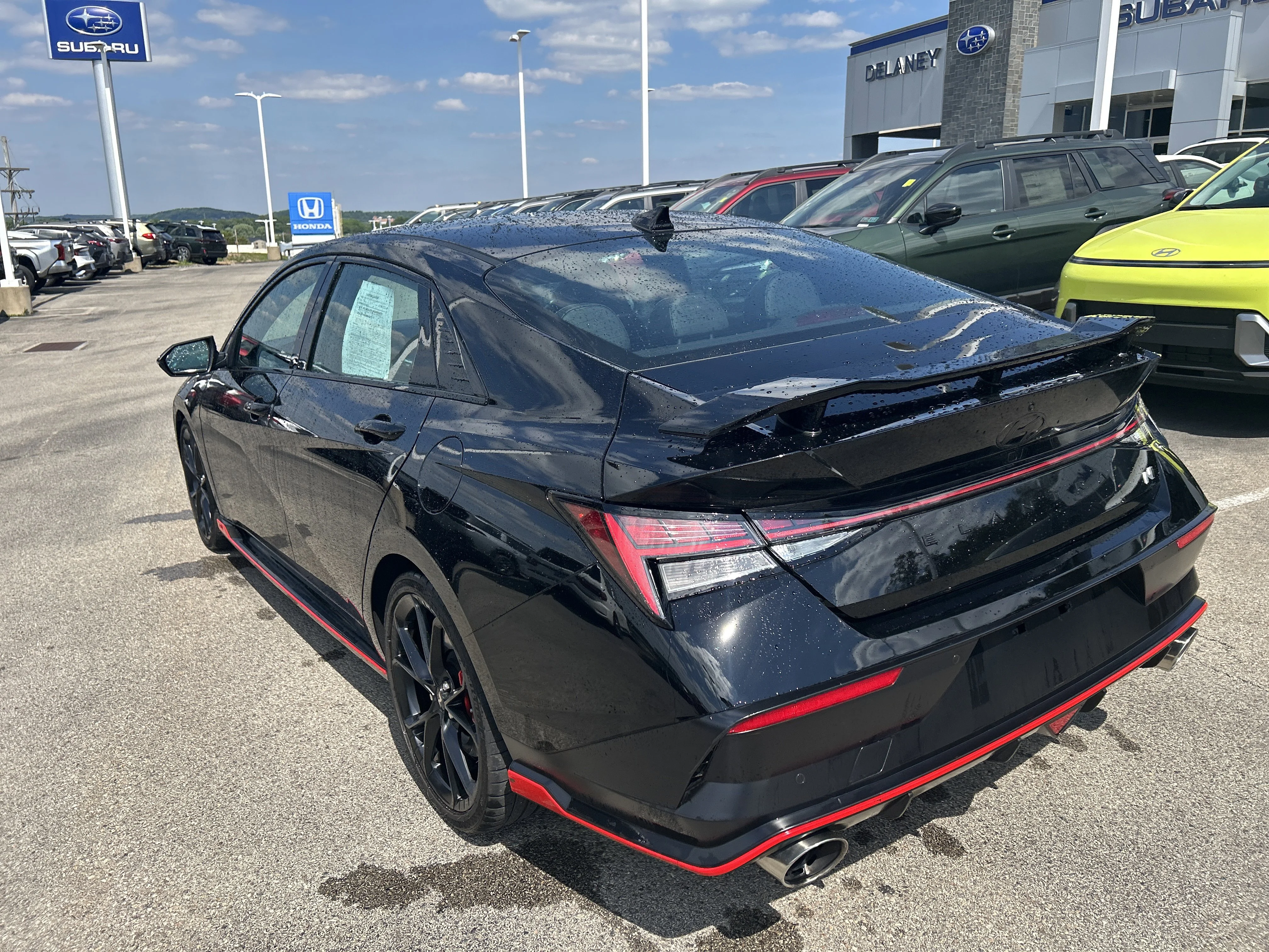 Used 2025 Abyss Black Hyundai Base image 6