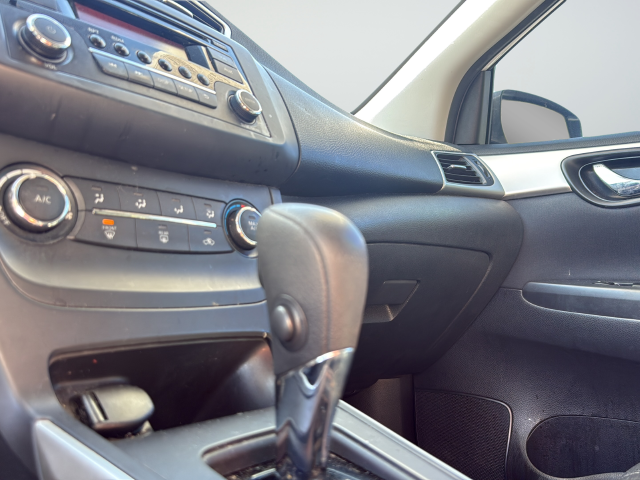 Used 2016 White Nissan S image 22
