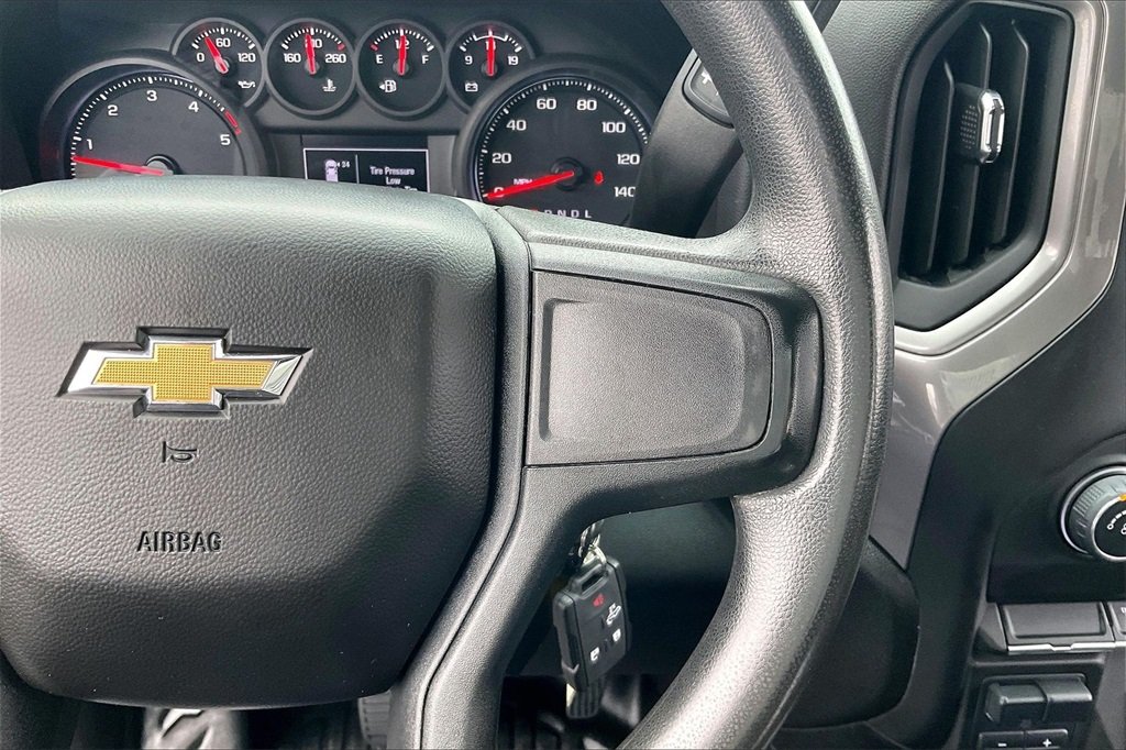 2023 CHEVROLET SILVERADO HD - Image 16