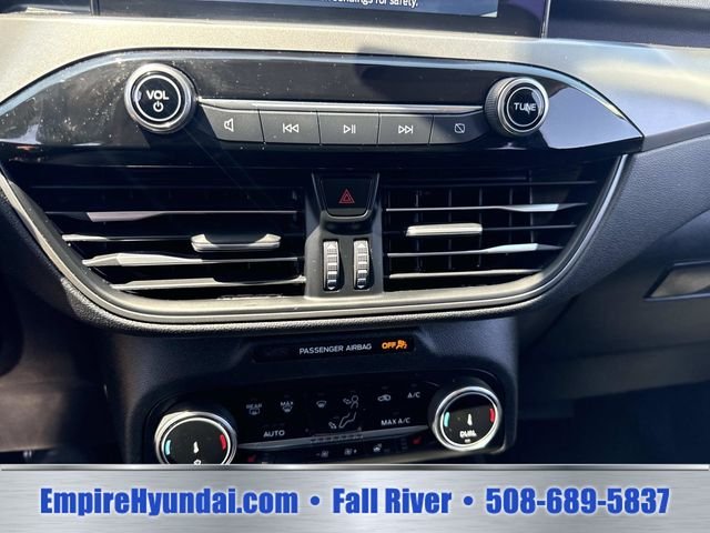 Used 2024 Silver Metallic Ford Active image 25