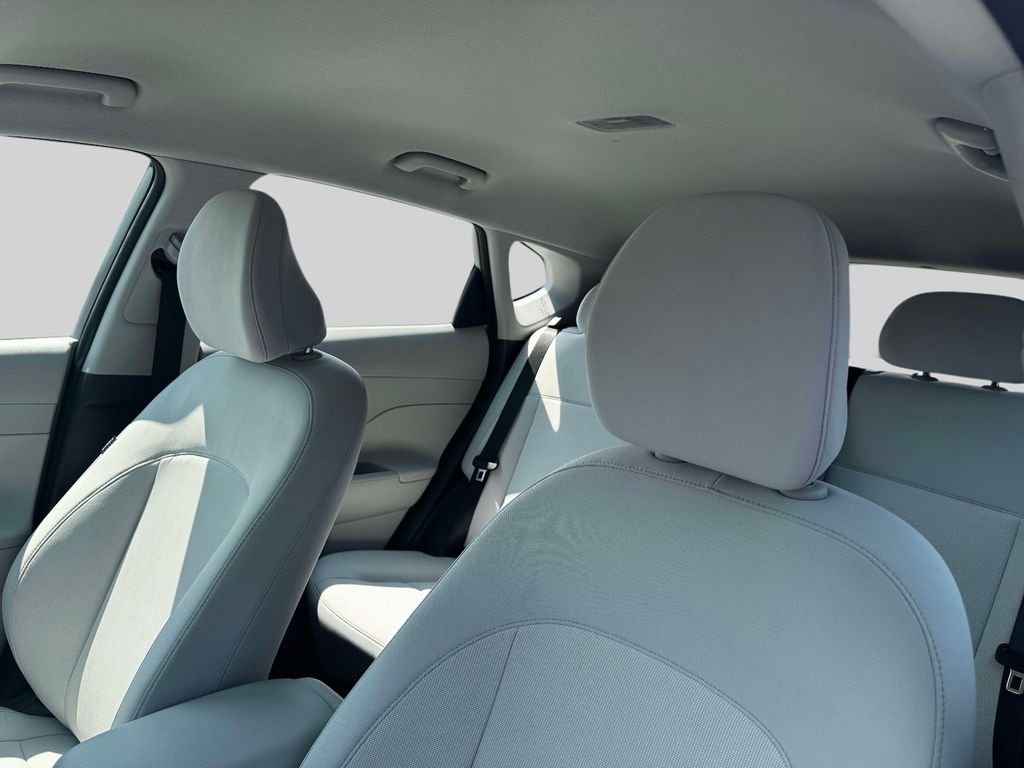 Used 2025 Gray Hyundai SE image 18