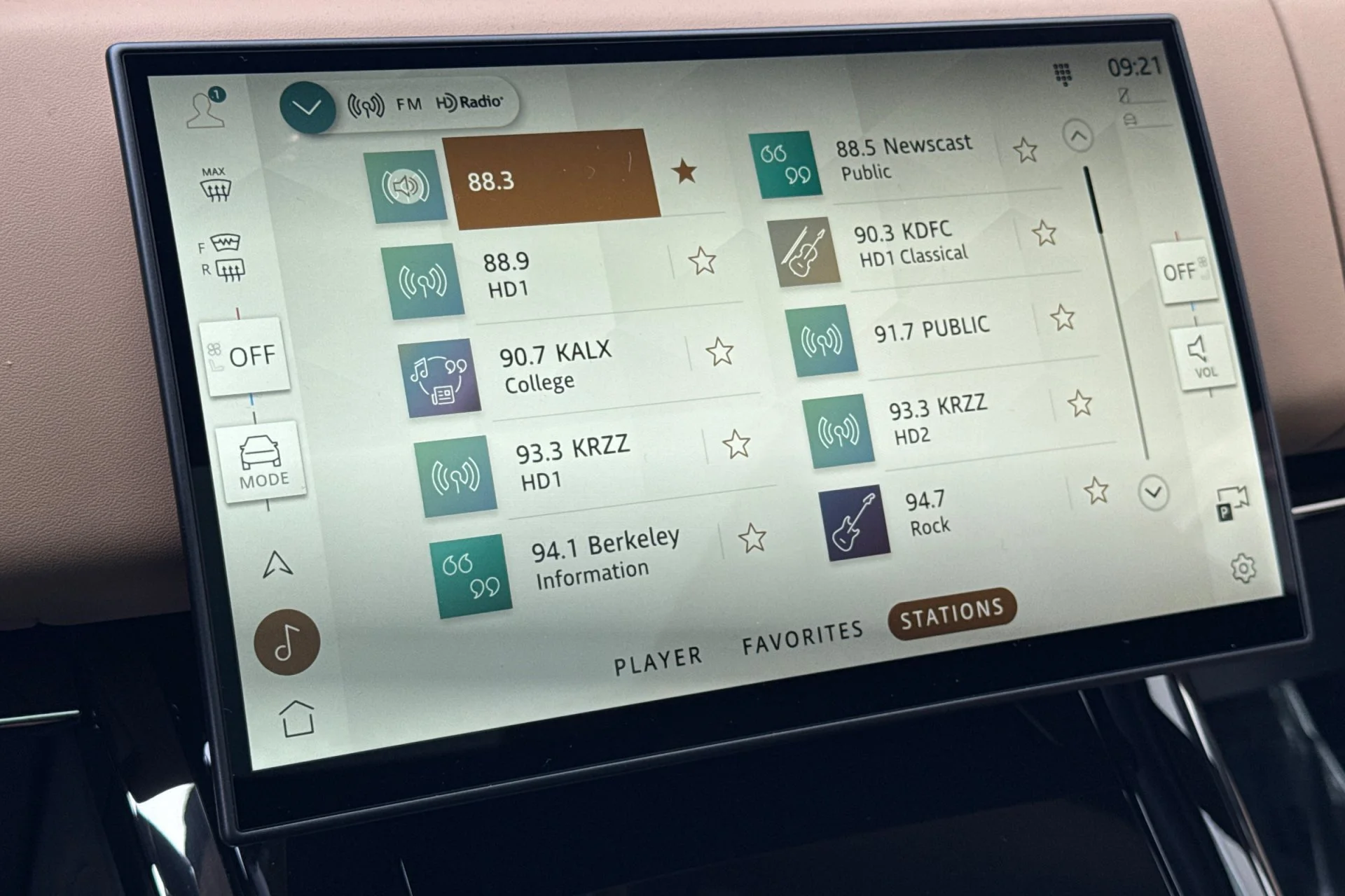 New 2026 Borasco Grey Land Rover Dynamic SE image 20