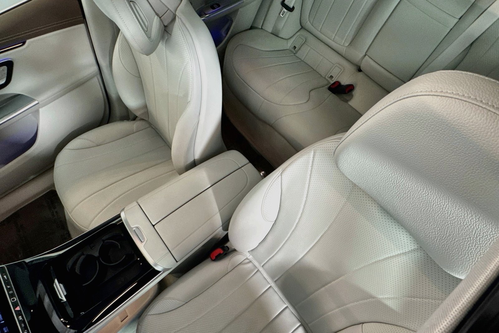 Certified Used 2023 Polar White Mercedes-Benz EQE 350 image 20