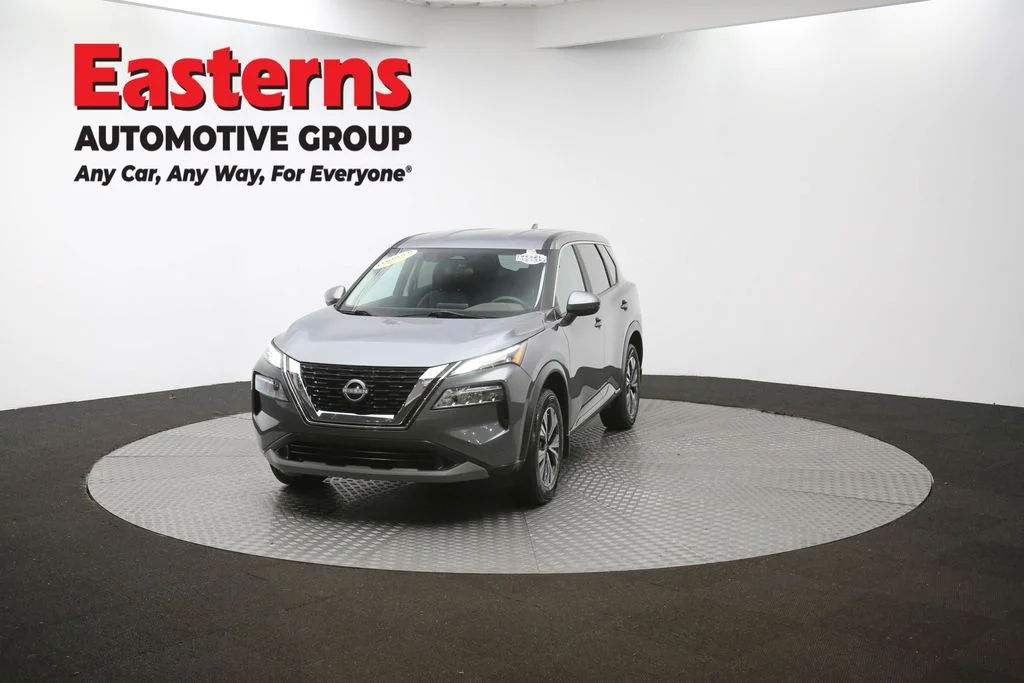 Used 2023 Gray Nissan SV image 53