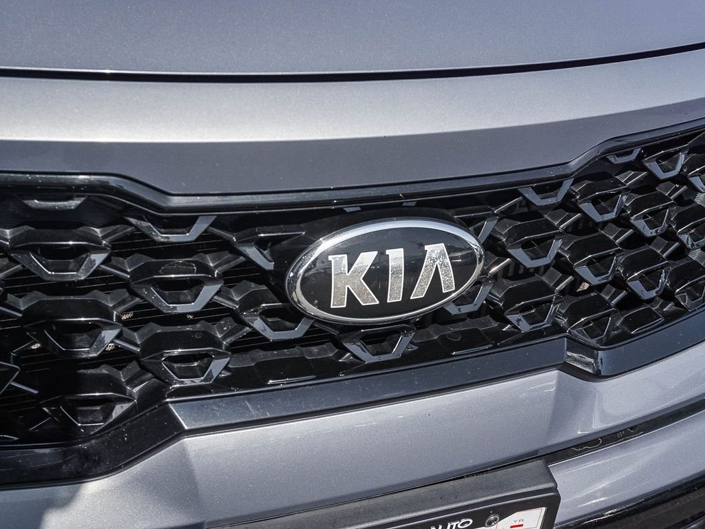 Used 2021 Silver Kia SX image 12