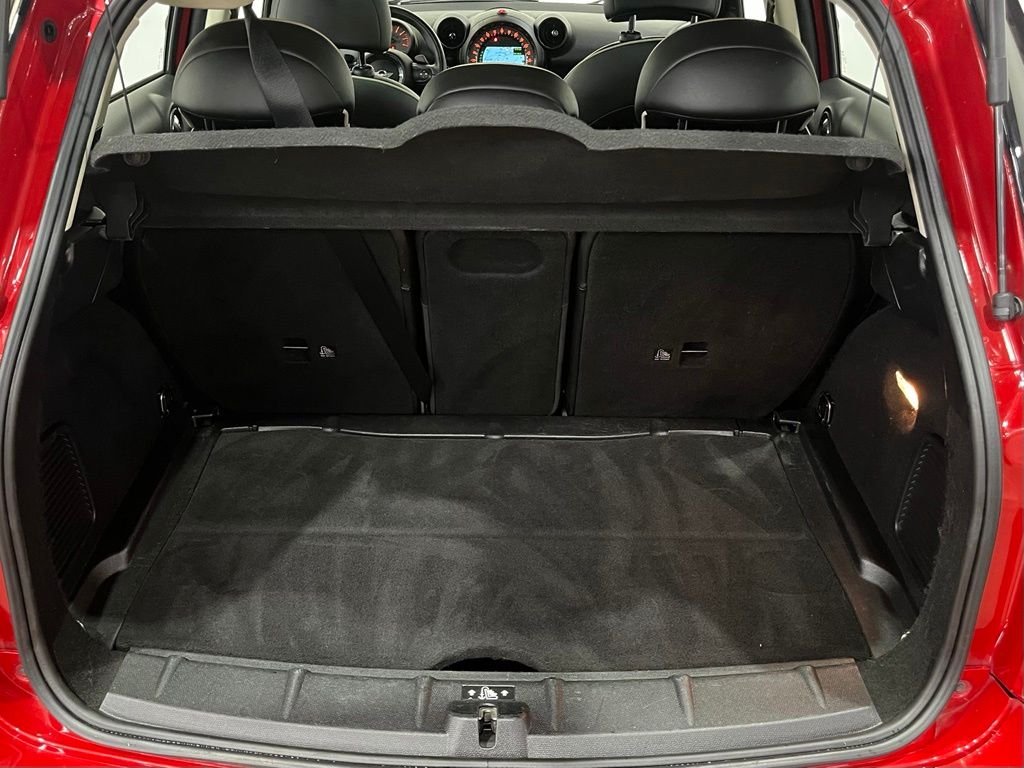 Used 2016 Red MINI Base image 13