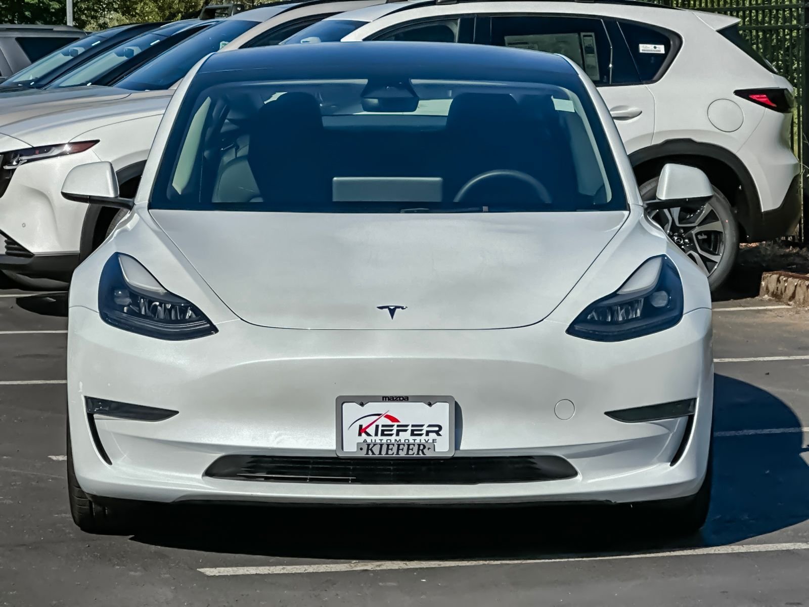 Used 2023 White Tesla Base image 8