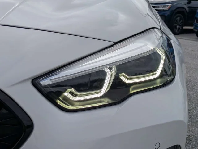 Used 2022 Alpine White BMW M235i xDrive image 10