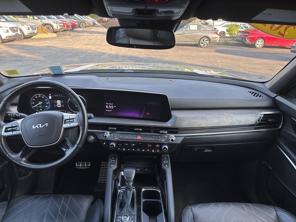 Used 2024 Gray Kia SX X-Line image 19