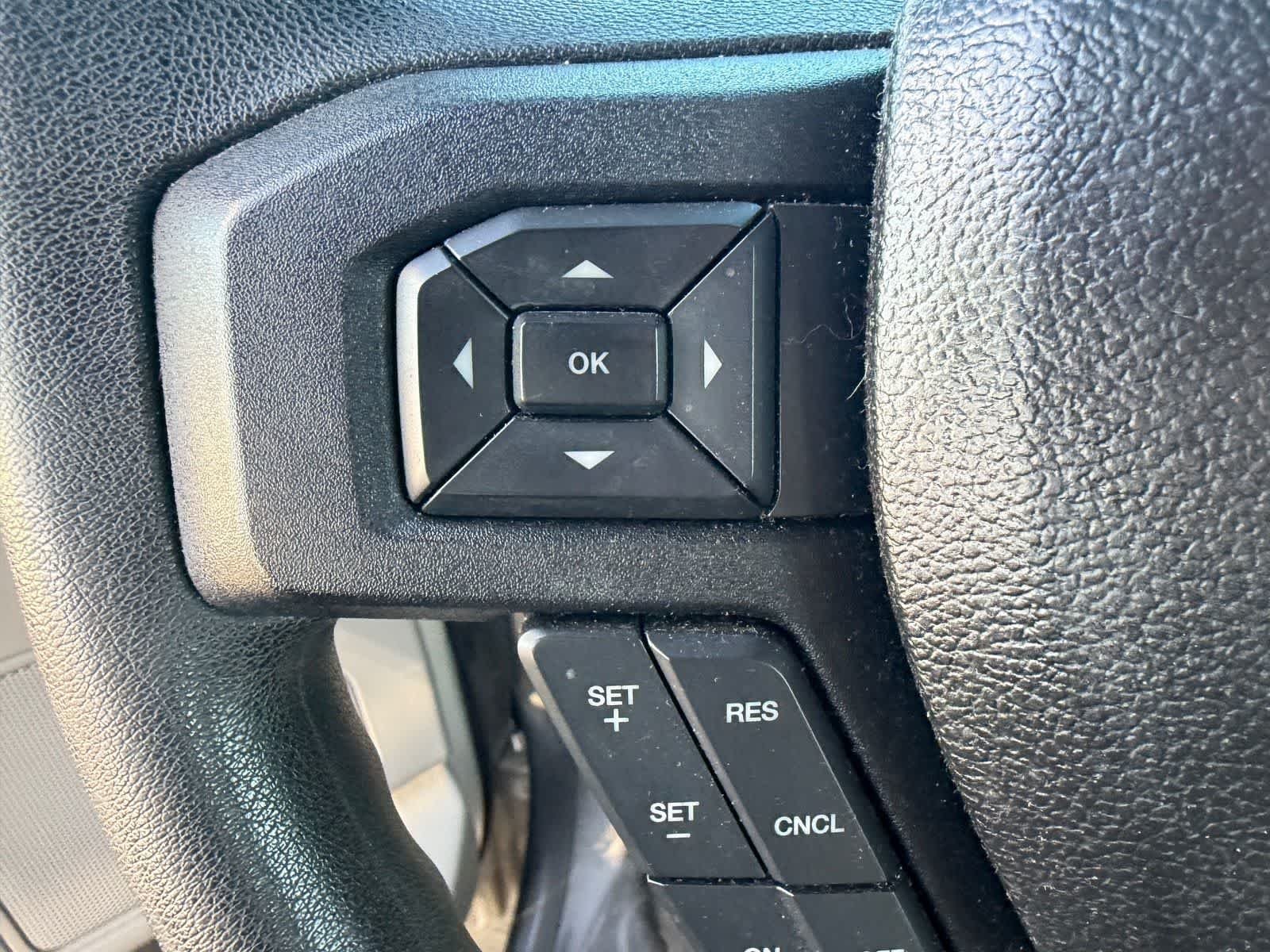 Used 2016 Ingot Silver Metallic Ford XL image 10