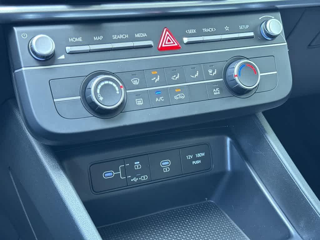 New 2026 Phantom Black Hyundai SE FWD image 20