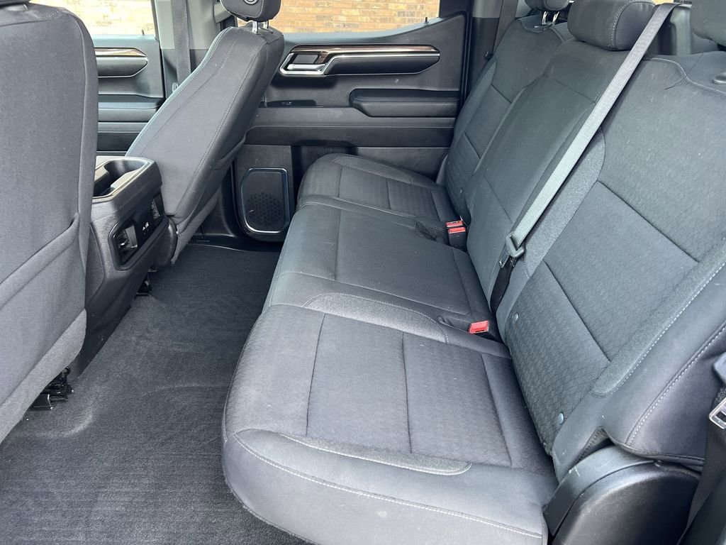 Used 2024 Slate Gray Metallic Chevrolet LT image 21