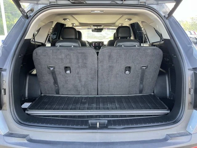 Used 2022 Silver Kia X-Line SX Prestige image 19