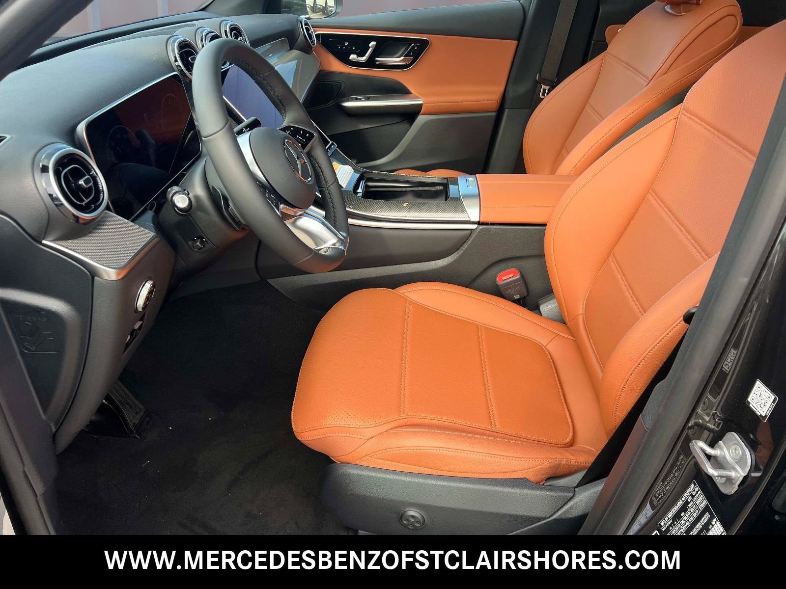 New 2027 Graphite Grey Metallic Mercedes-Benz GLC 300 image 21