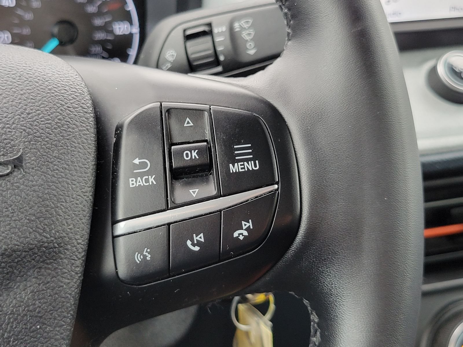 Certified Used 2023 Green Ford XLT image 15