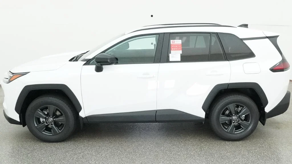 New 2026 Ice Cap Toyota LE image 11