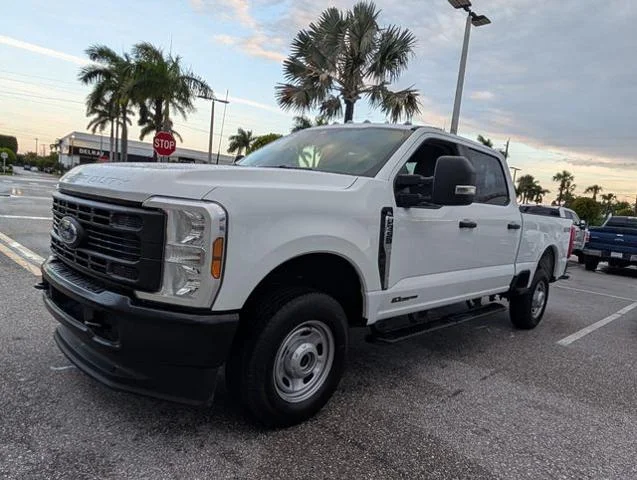 2025 Ford F-350 Super Duty XL - Photo 31